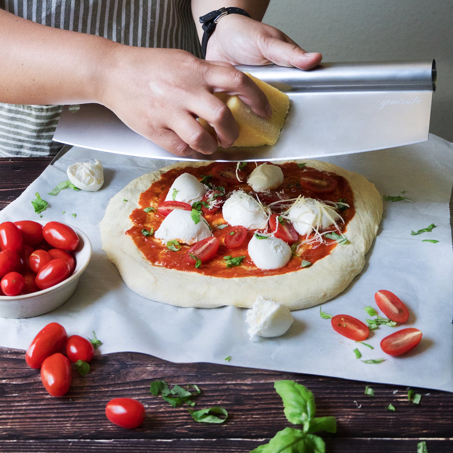 Gemiknife Pizza Cutter Plus